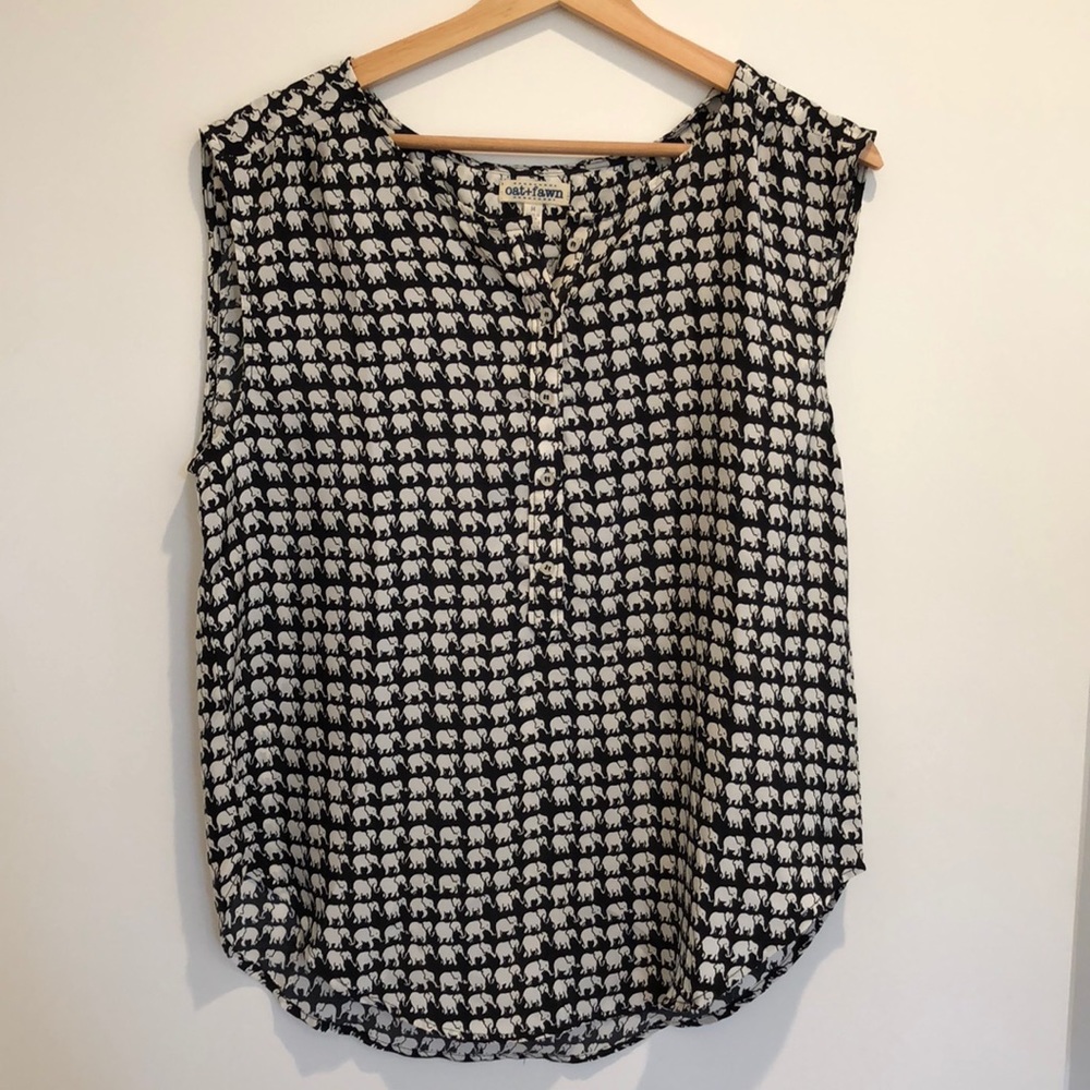 Oat and Fawn 100% polyester blouse.